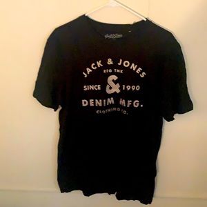 NWT Jack & Jones - XL - slim fit -t-shirt